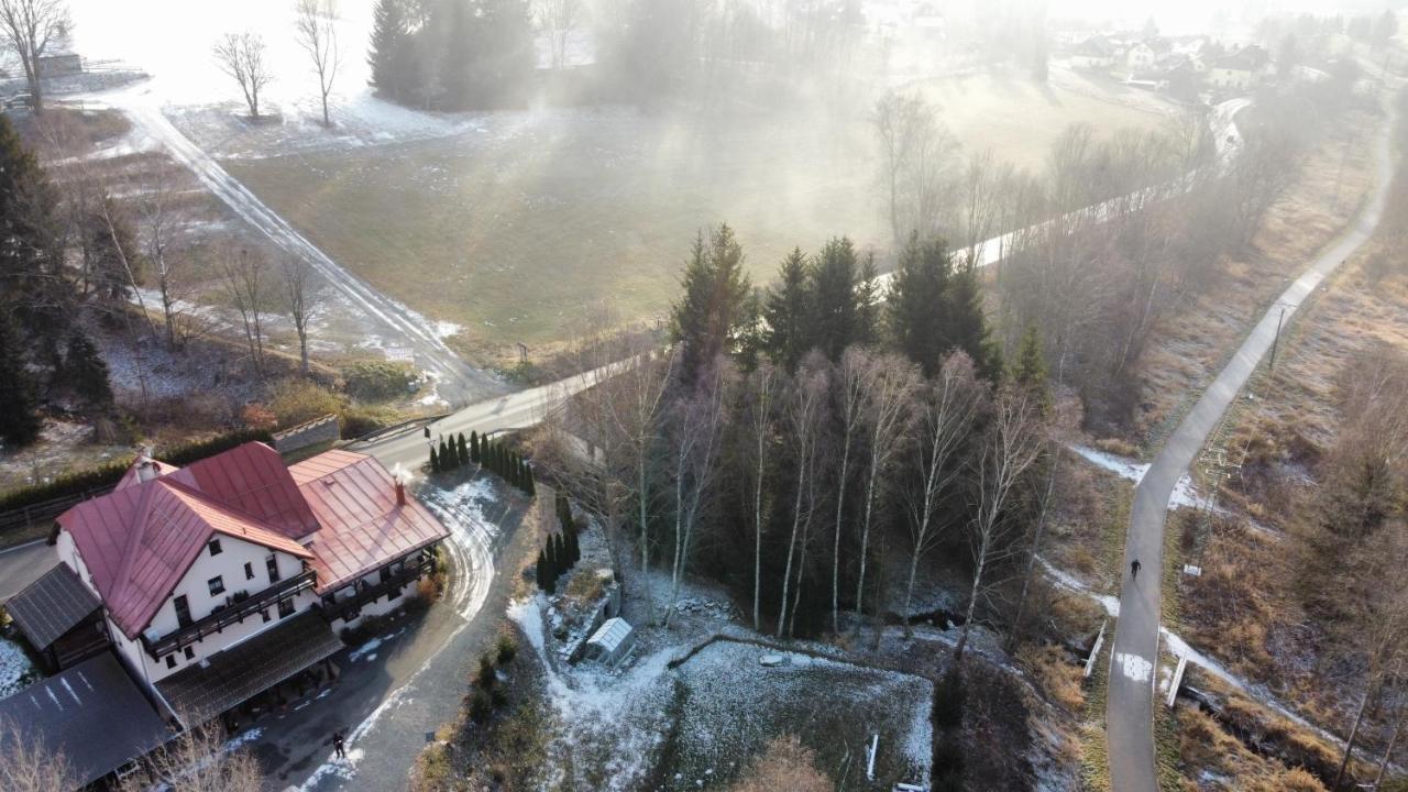 Pension Aura Spicak, Nektere Pokoje Se Saunou Železná Ruda Zewnętrze zdjęcie