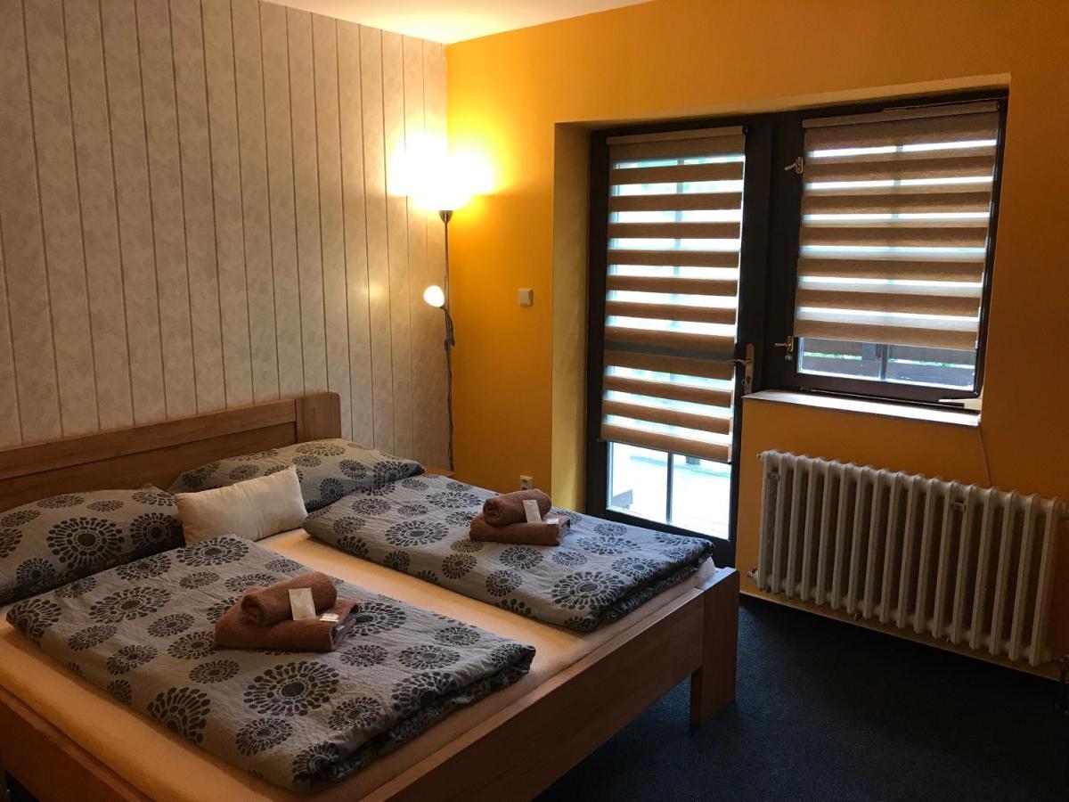 Pension Aura Spicak, Nektere Pokoje Se Saunou Železná Ruda Zewnętrze zdjęcie