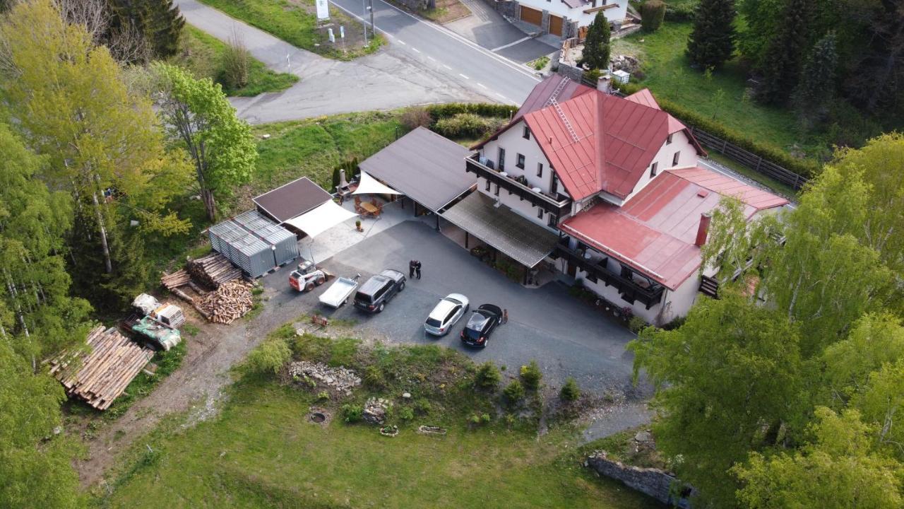 Pension Aura Spicak, Nektere Pokoje Se Saunou Železná Ruda Zewnętrze zdjęcie